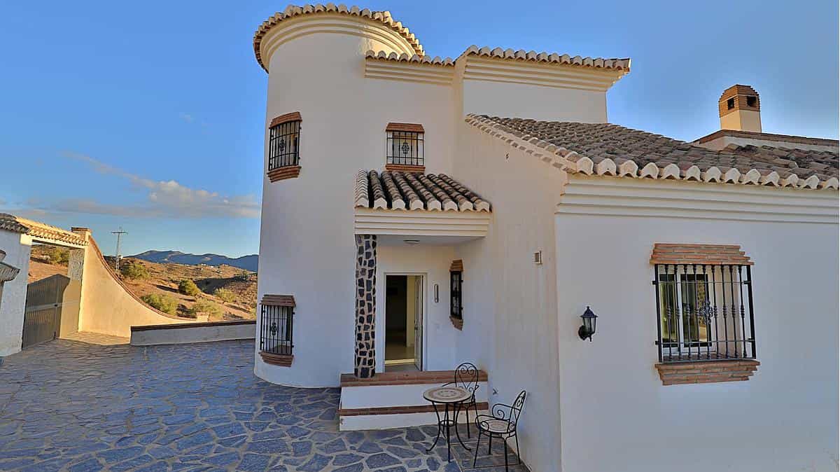 Huis in Canillas de Aceituno, Andalucía 11821598