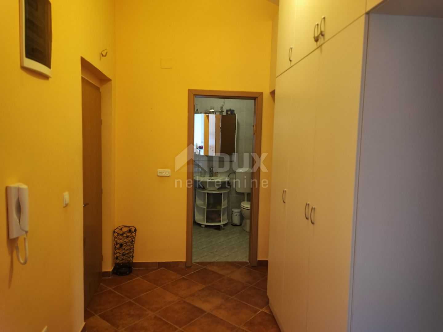 Condominium in Rijeka, Primorsko-goranska županija 11821867