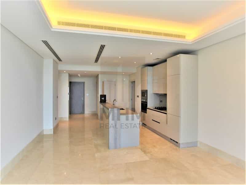 Condominium in Dubai, Dubayy 11822232