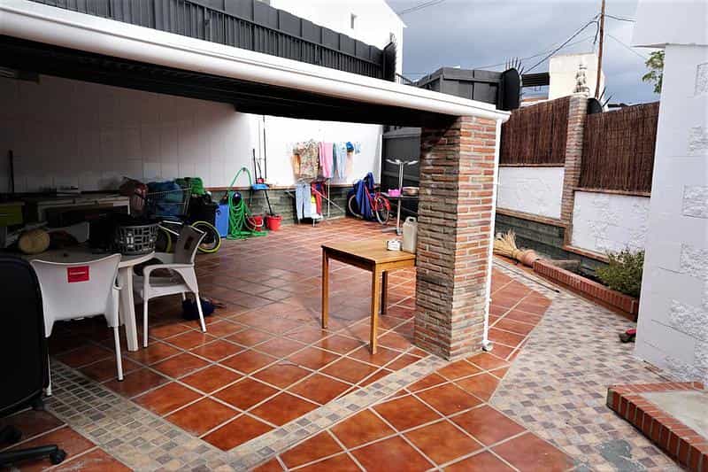 σπίτι σε Vélez-Málaga, Andalucía 11822638