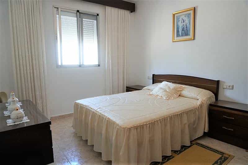 casa en Vélez-Málaga, Andalucía 11822639