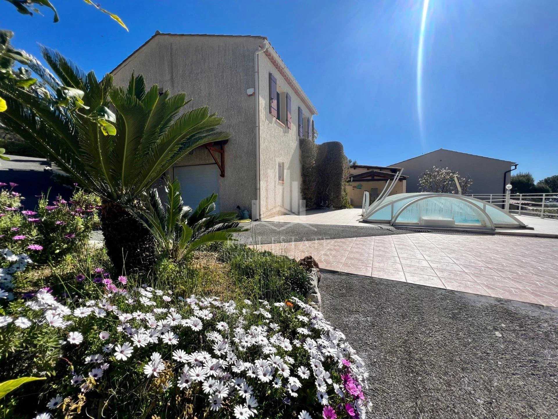 Résidentiel dans Roquebrune-Cap-Martin, Alpes-Maritimes 11822879