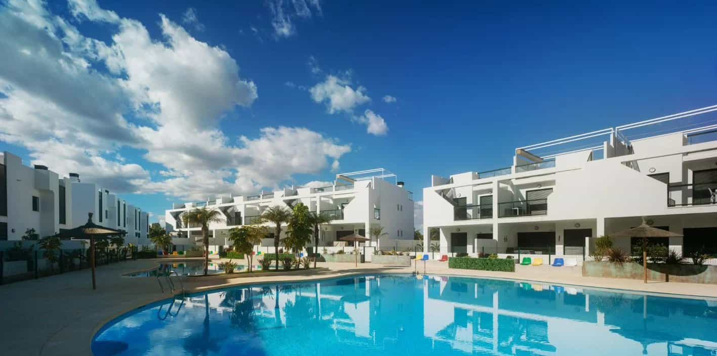 Condominium in Torre de la Horadada, Alicante 11822954