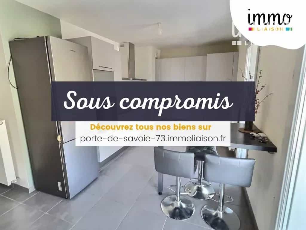 Condominium in Saint-Jeoire-Prieure, Auvergne-Rhone-Alpes 11823174