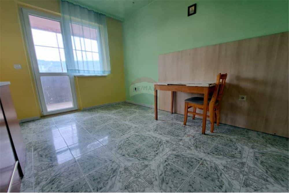 Condominium in Varna, Varna 11823207
