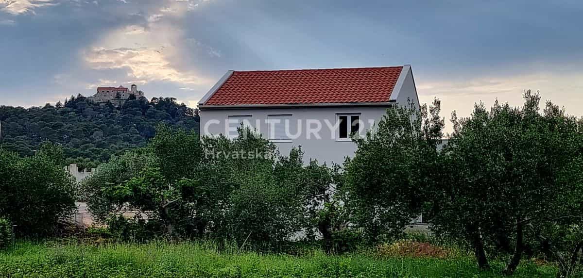 σπίτι σε Tkon, Zadarska županija 11823291