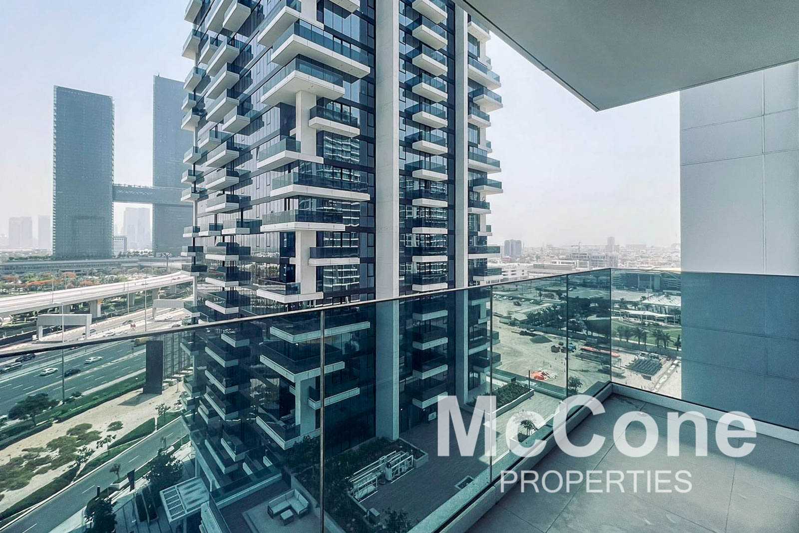 Condominium in Dubai, Dubai 11823456