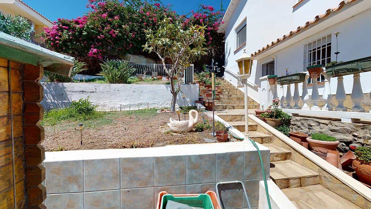 House in Torrox, Andalucía 11823878