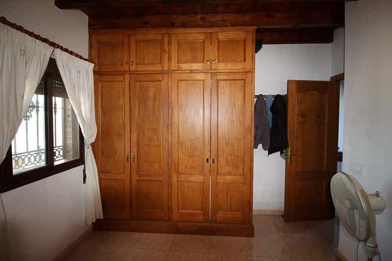 بيت في Nerja, Andalucía 11823908
