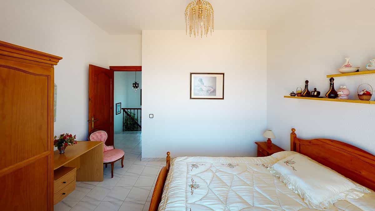 Rumah di Algarrobo-Costa, Andalucía 11823930