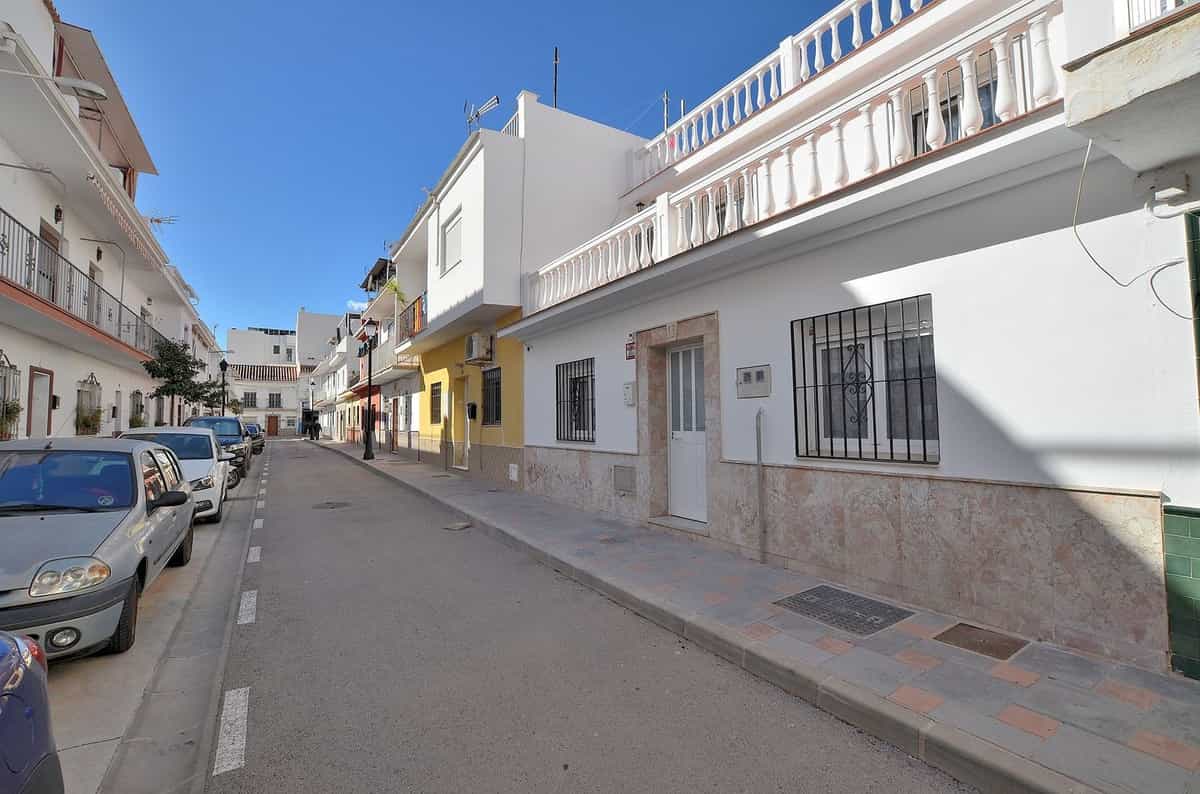 House in Fuengirola, Andalusia 11824307