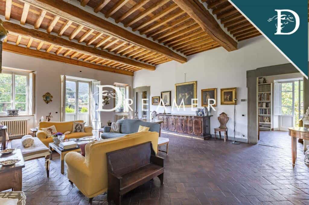 жилой дом в Lucca, Tuscany 11824488