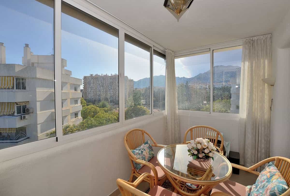 Condominium dans Benalmádena, Andalusia 11824784