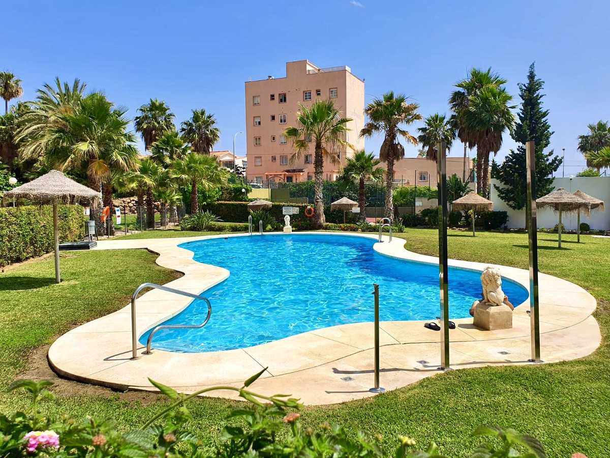 Condominium in Benalmadena, Andalusia 11824984