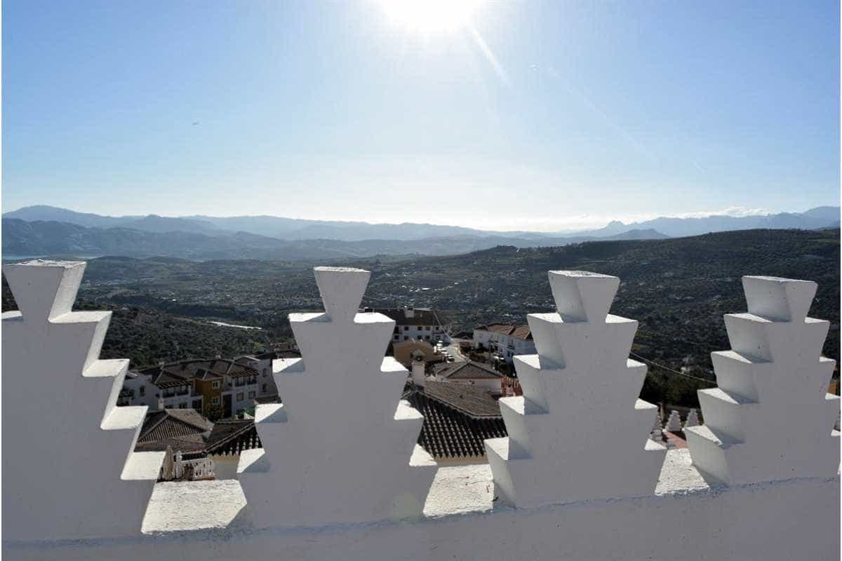 σπίτι σε Alcaucín, Andalusia 11825281