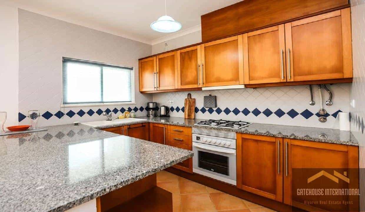 Condominium in Luz, Faro 11825286