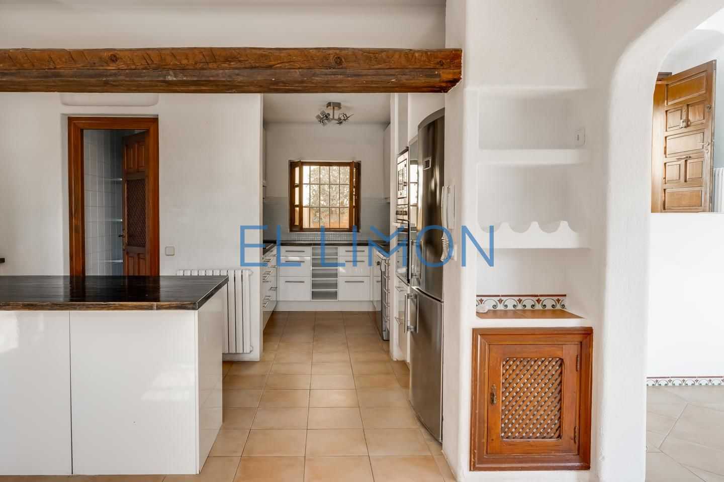 Dom w Gènova, Illes Balears 11825747