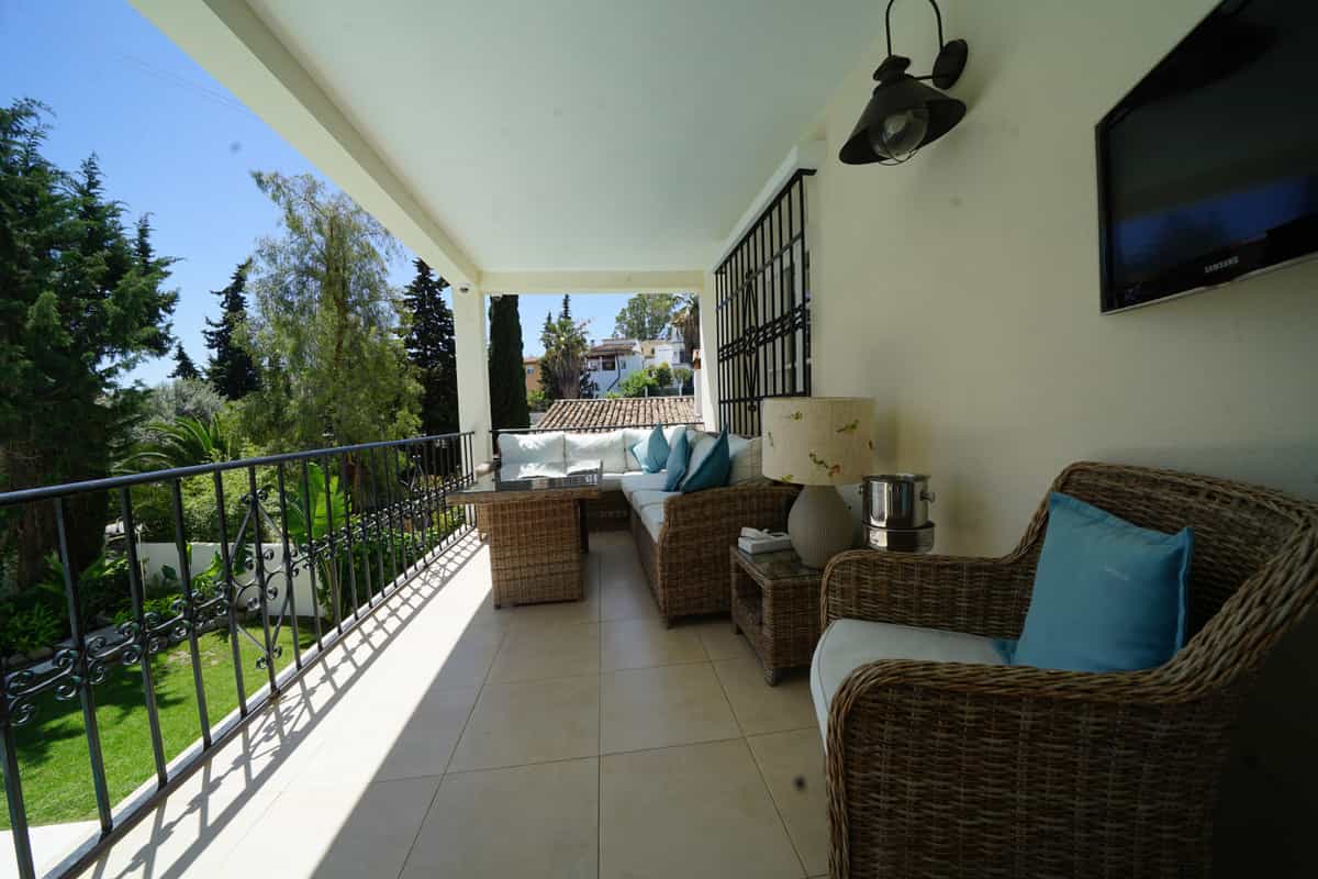 House in Marbella, Andalucía 11825998