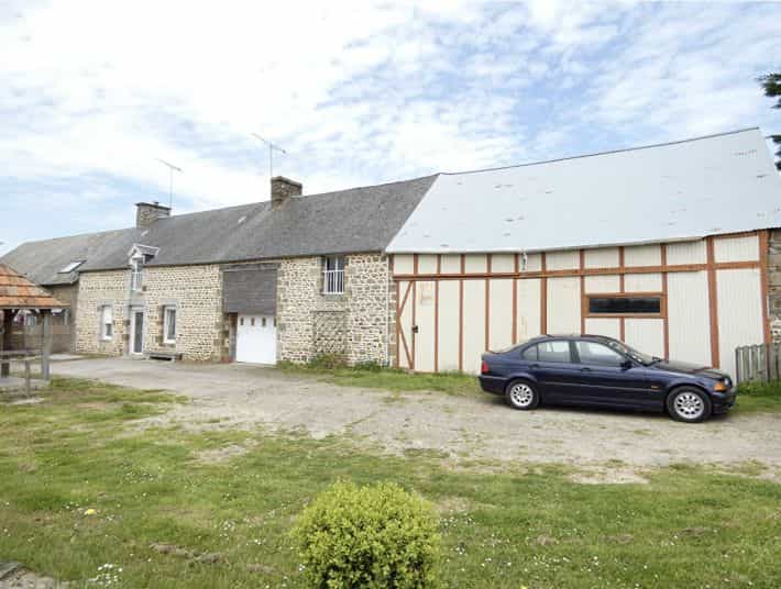 rumah dalam Montjoie-Saint-Martin, Normandie 11826321