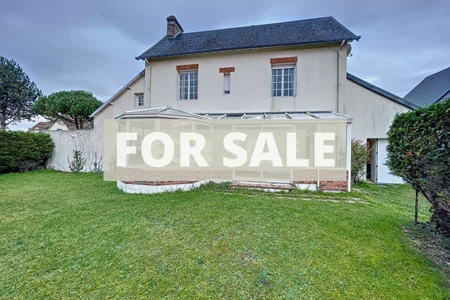 Hus i Agon-Coutainville, Normandie 11826483
