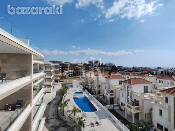Condominium in Agios Athanasios, Lemesos 11827193