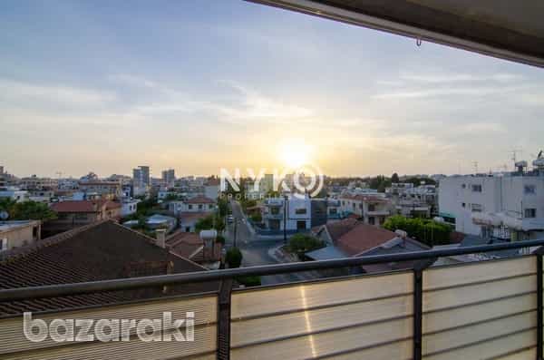 Condominium in Limassol, Lemesos 11827332