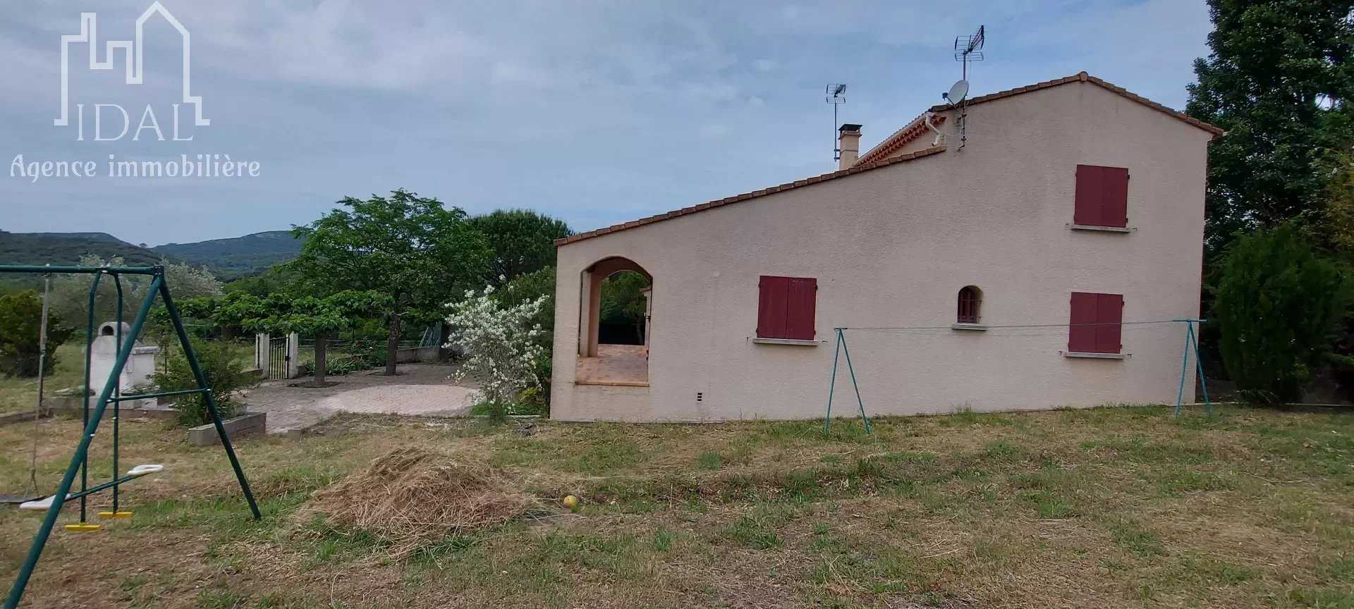 Будинок в Alès, Gard 11828132