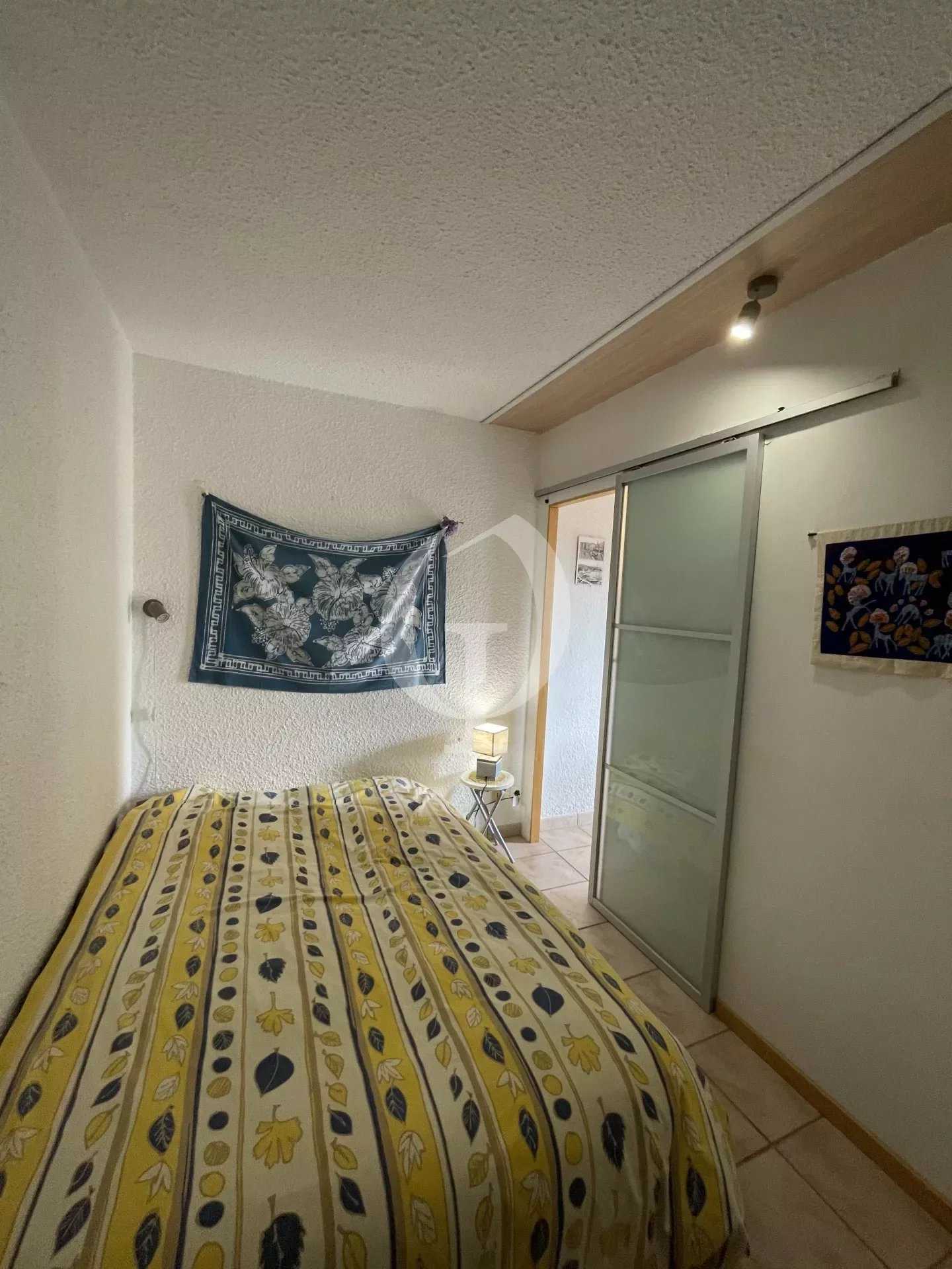 公寓 在 聖馬克西姆, 普羅旺斯-阿爾卑斯-藍色海岸 11828194