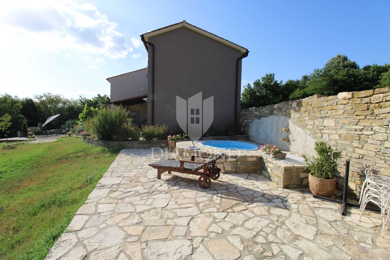 σπίτι σε Kršan, Istria County 11828723