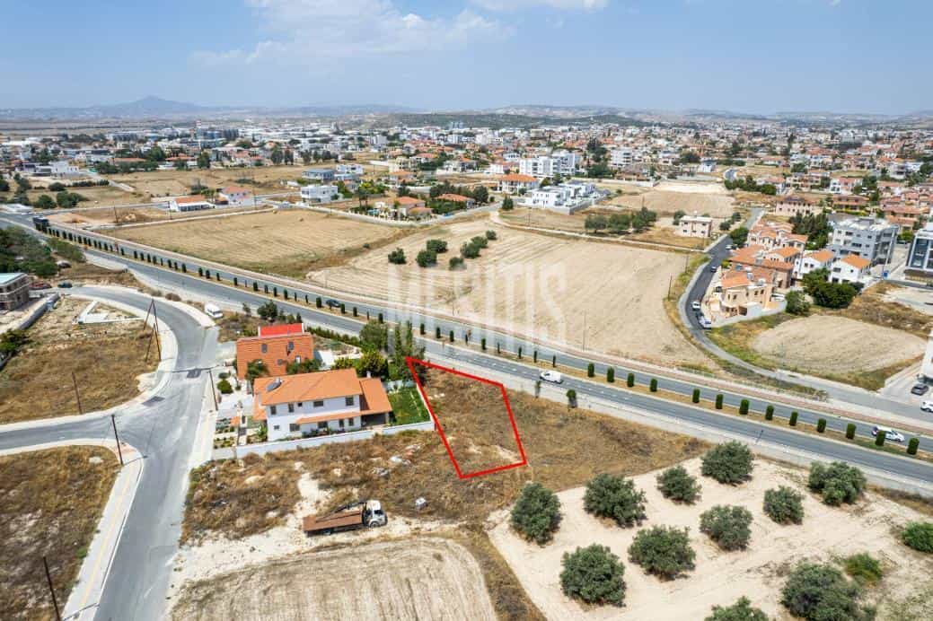 Tanah dalam Aradippou, Larnaka 11828749