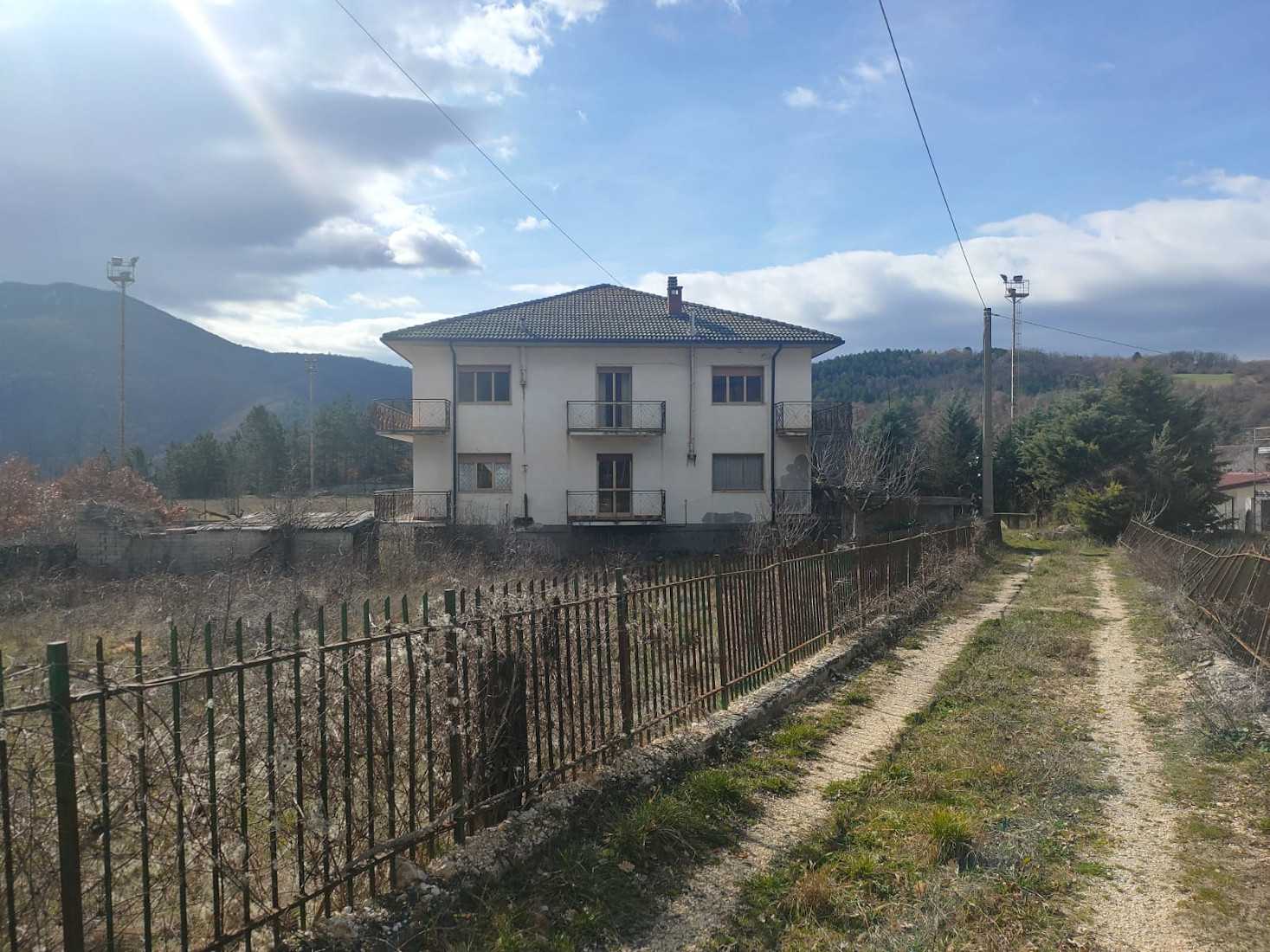Condominium in Centocelle, Lazio 11828965