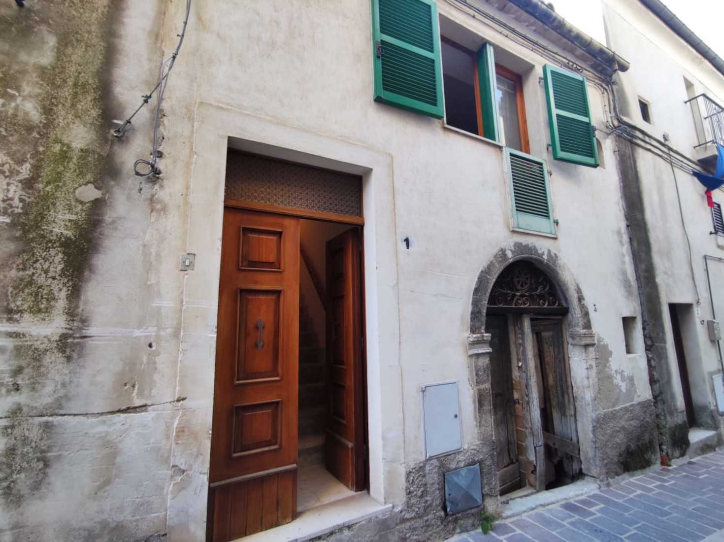Casa nel Abbateggio, Abruzzo 11829076