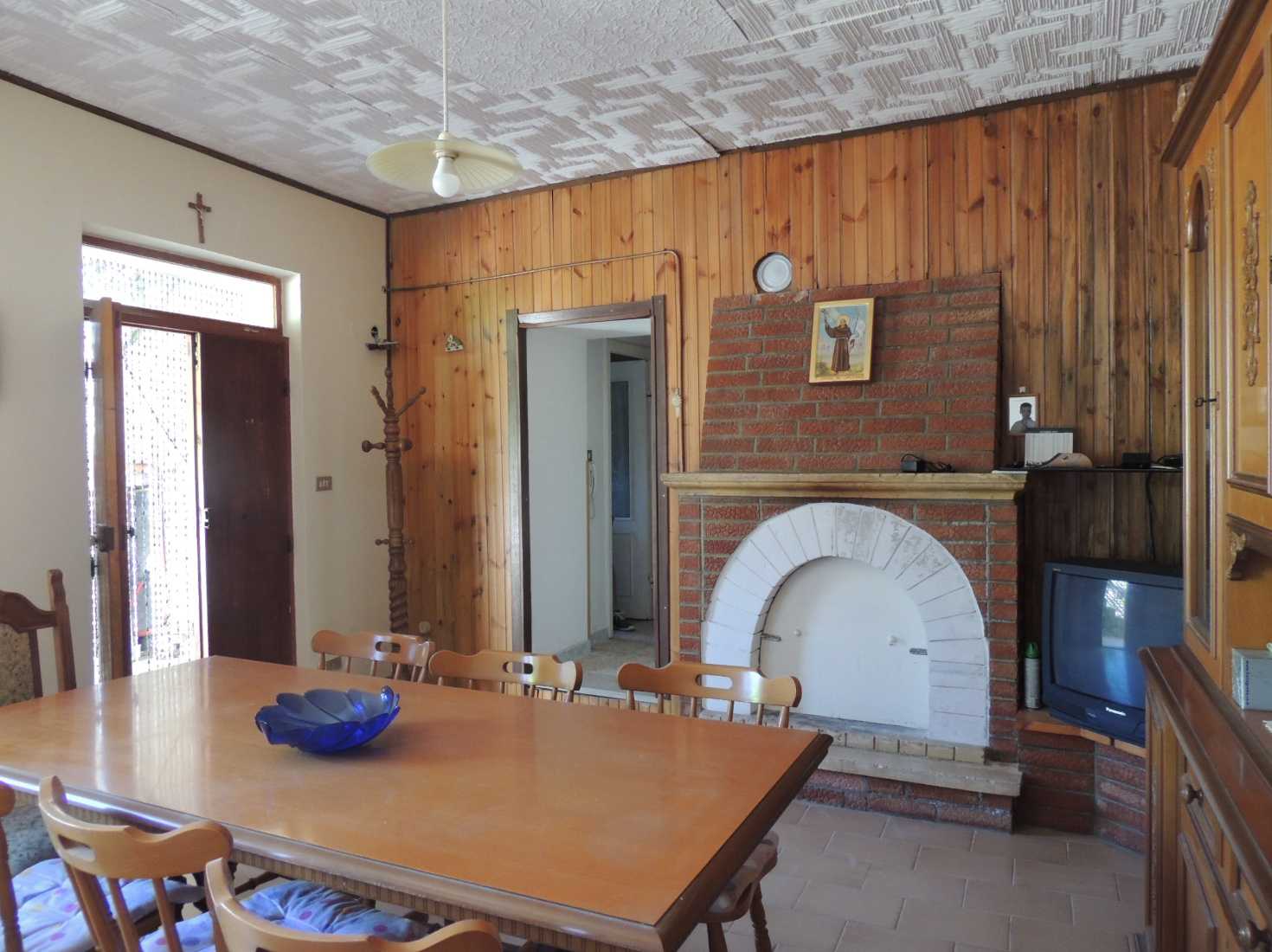 House in Capestrano, Abruzzo 11829079