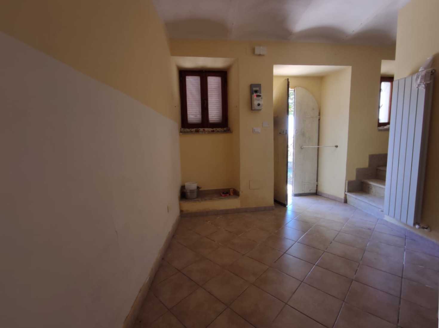 жилой дом в San Valentino in Abruzzo Citeriore, Abruzzo 11829081