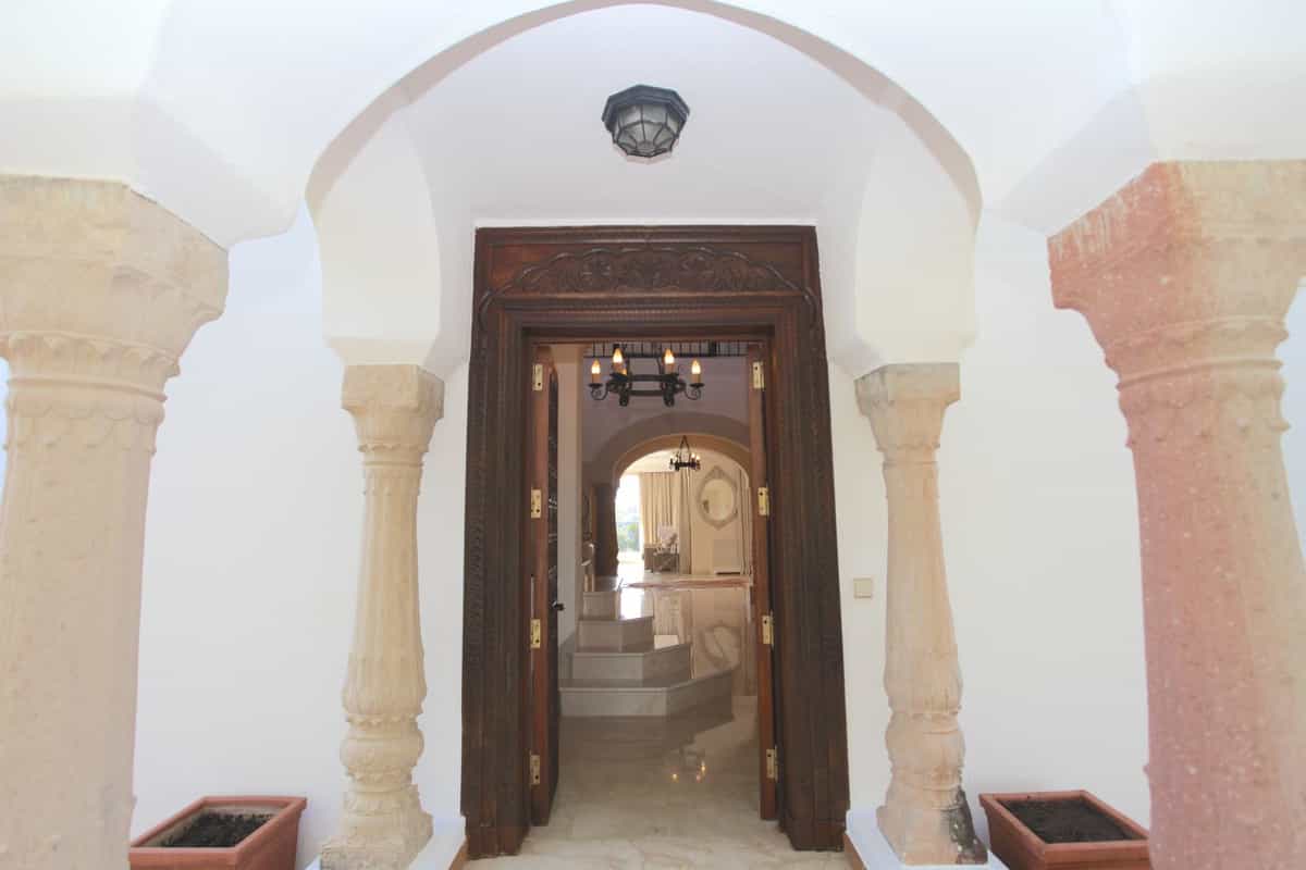 rumah dalam Benahavís, Andalucía 11829771