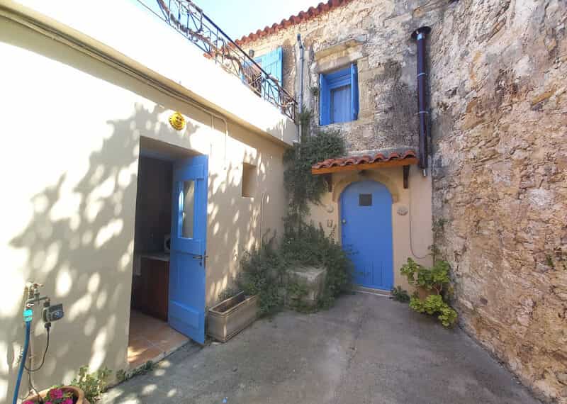 House in Chania,  11830218