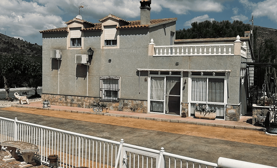 casa en El Fondó de les Neus, Valencian Community 11830253