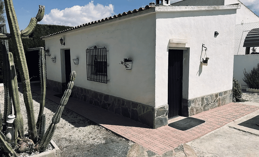 casa en El Fondó de les Neus, Valencian Community 11830253