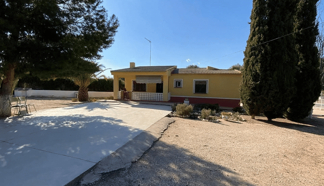 房子 在 Sax, Valencian Community 11830273
