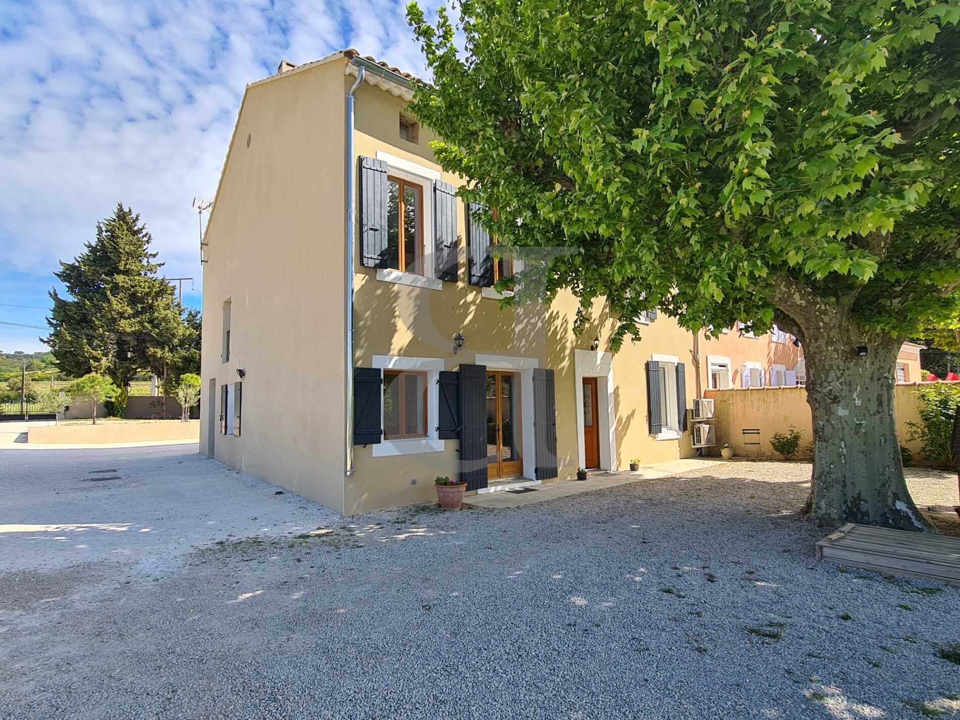 Haus im Vaison-la-Romaine, Provence-Alpes-Côte d'Azur 11830405