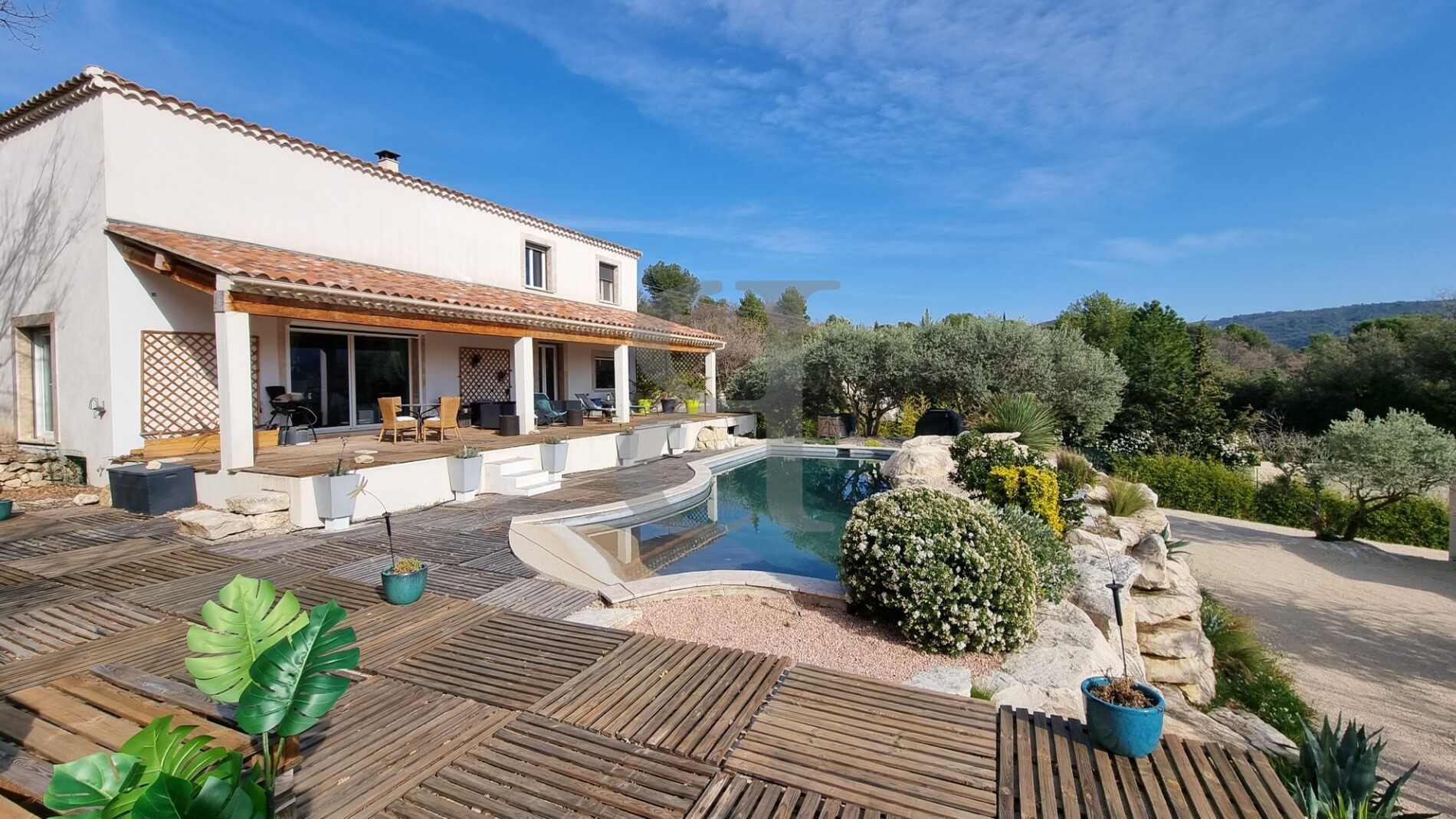 Rumah di Mazan, Provence-Alpes-Cote d'Azur 11830536