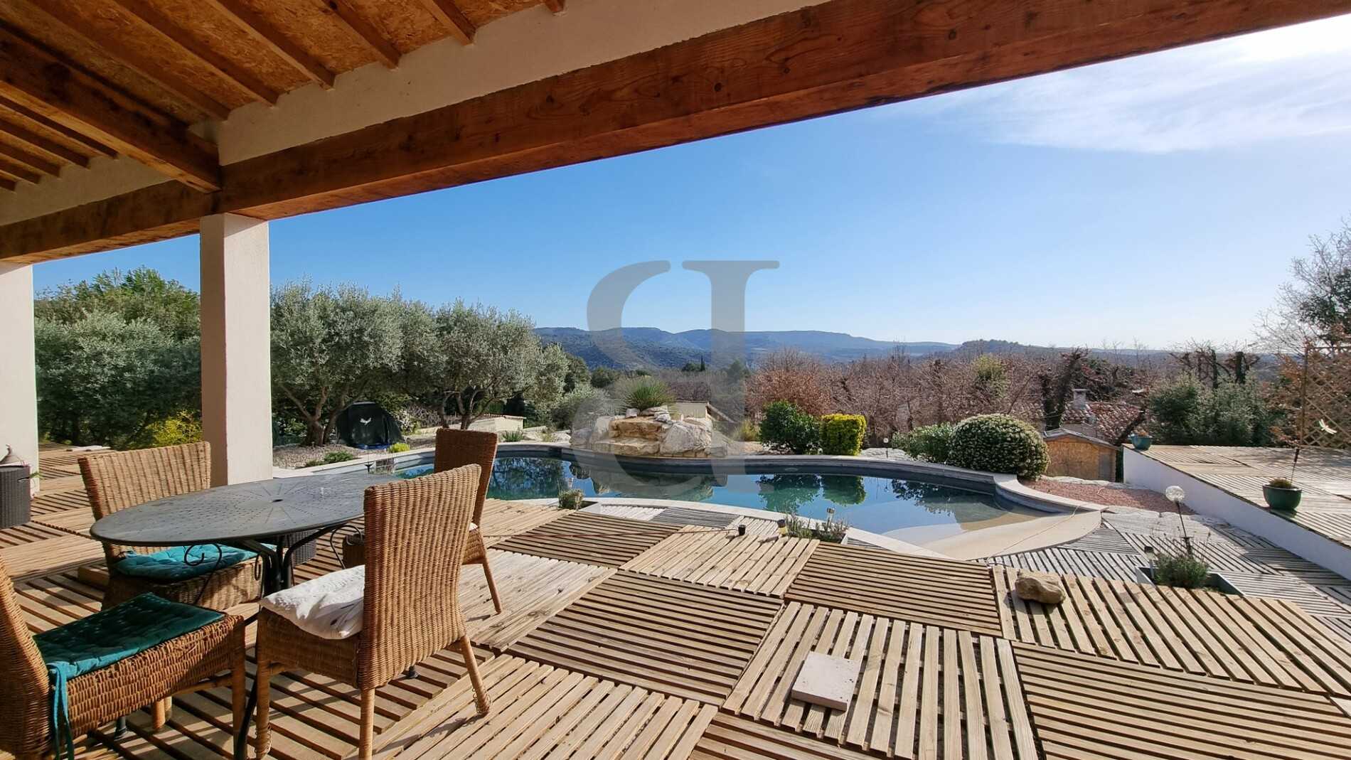 Rumah di Mazan, Provence-Alpes-Cote d'Azur 11830536