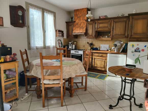 σπίτι σε Villeneuve-sur-Lot, Nouvelle-Aquitaine 11830621