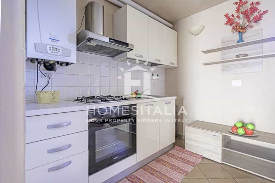 Condominium in Lubriano, Lazio 11830627
