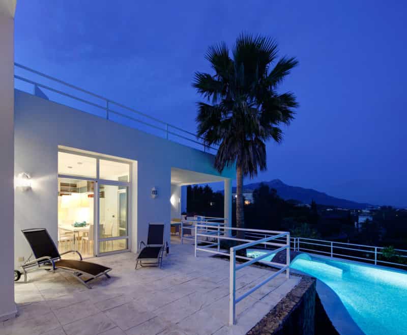 Rumah di La Quinta, Canarias 11830633