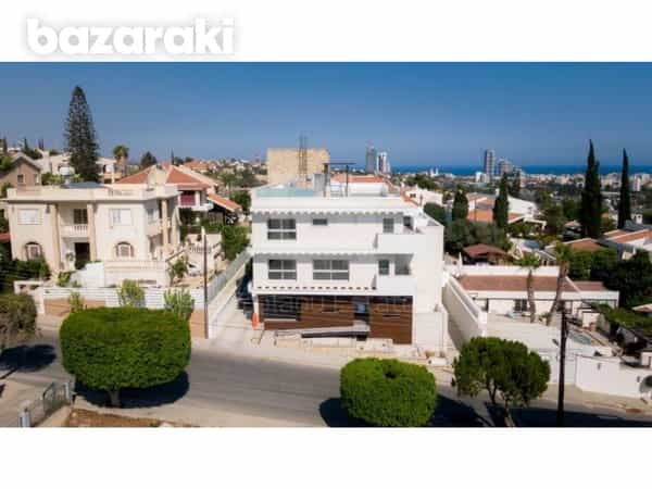 Condominium in Limassol, Limassol 11831869