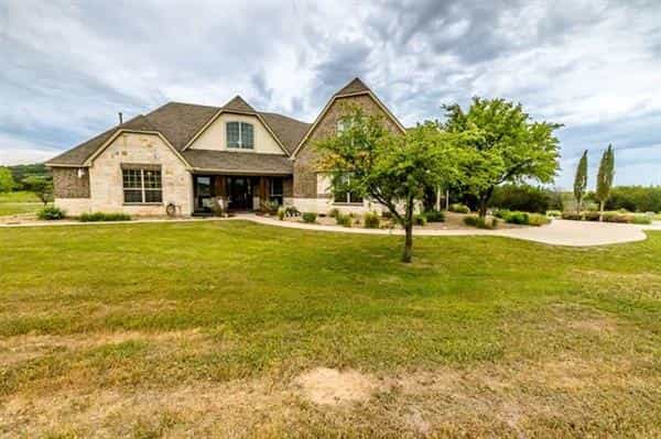 House in Graford, Texas 11832117