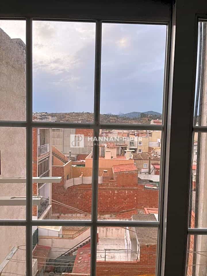 Condominium dans Tarrasa, Catalogne 11832832