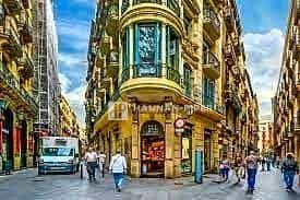 Розничная торговля в Сабадель, Каталония 11832835