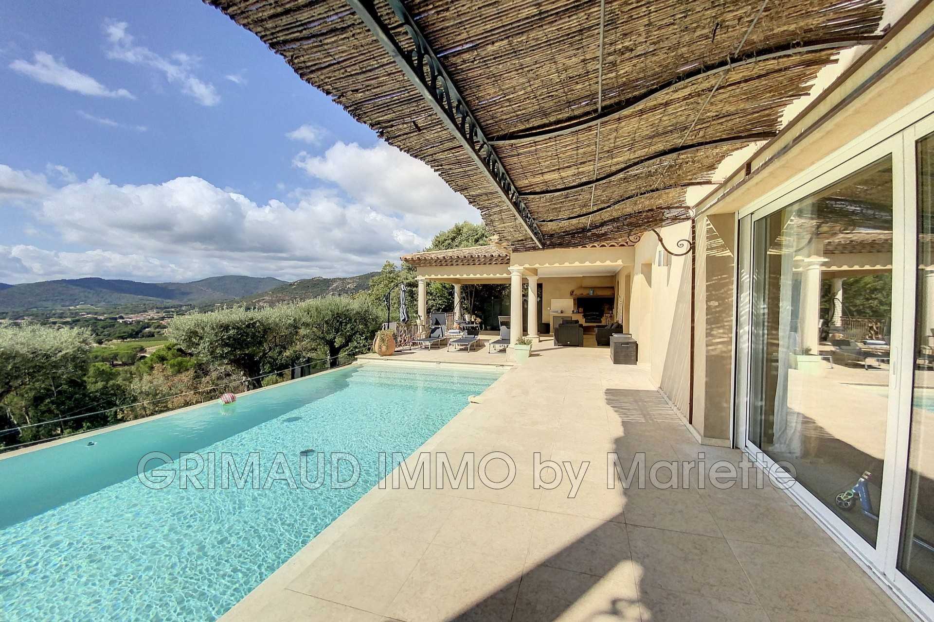 Rumah di Le Plan-de-la-Tour, Provence-Alpes-Cote d'Azur 11832905